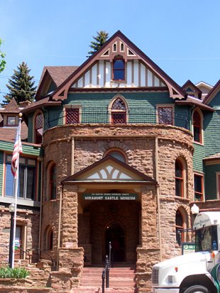 Miramont Castle Museum